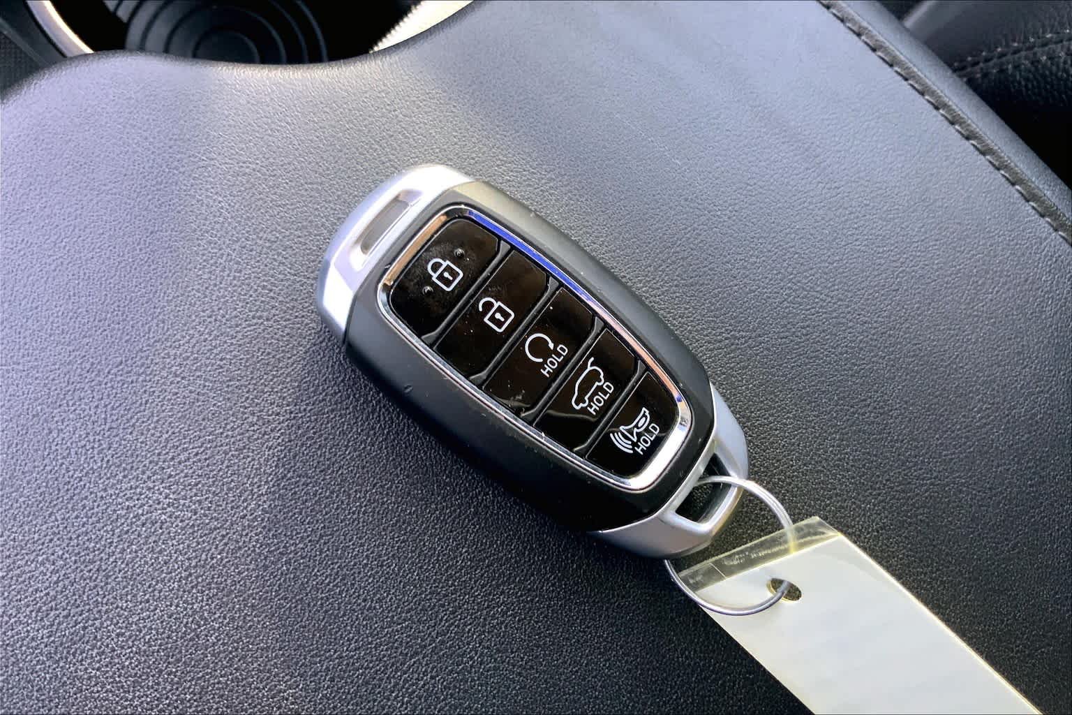 Used 2020 Lagoon Silver Hyundai SEL image 15