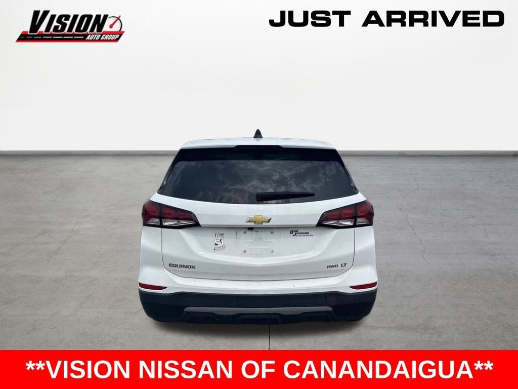 Used 2024 White Chevrolet LT image 7