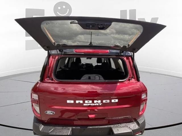 New 2026 Ruby Red Metallic Tinted Clearcoat Ford Outer Banks® image 21