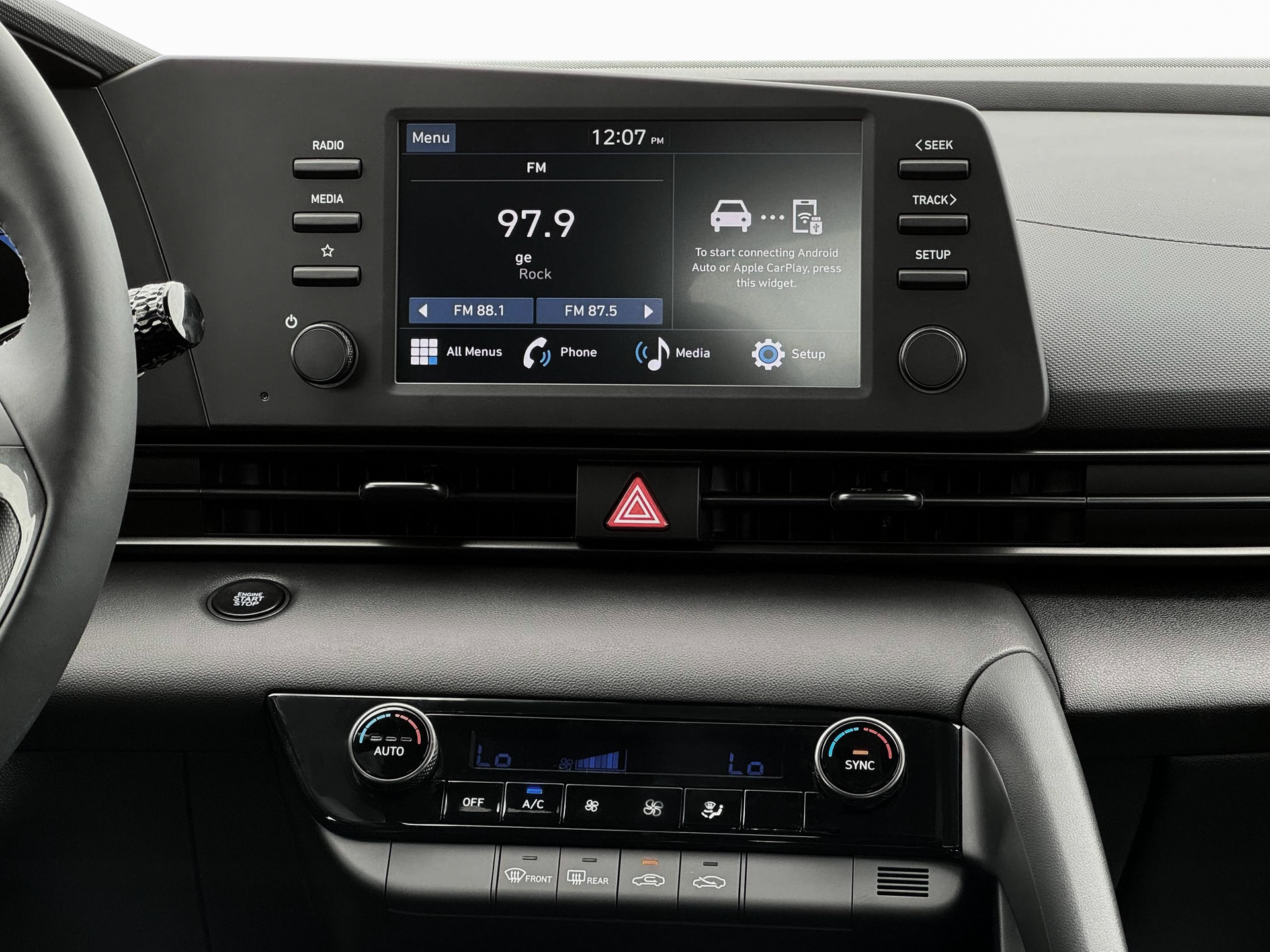 New 2025 White Hyundai SEL Sport image 19