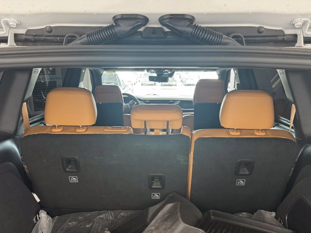 Used 2023 Bright White Clearcoat Jeep Summit image 14
