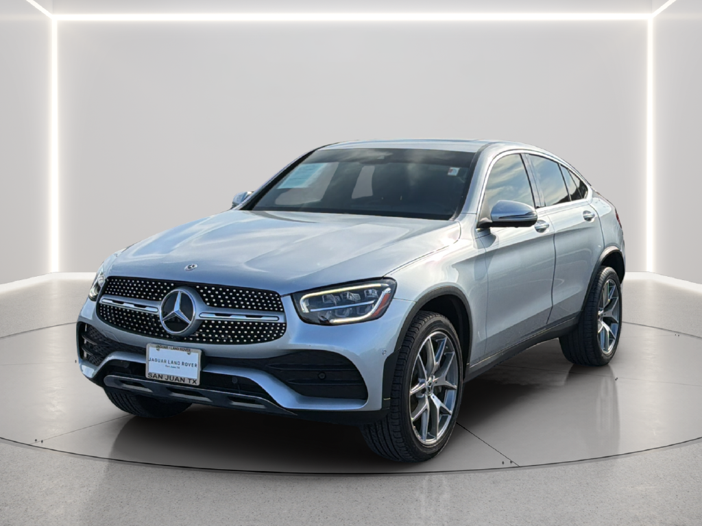 Used 2023  Mercedes-Benz GLC 300 Coupe image 12