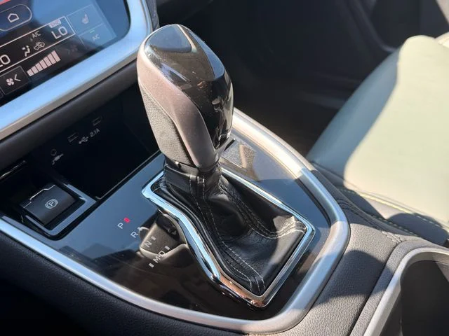 Used 2020 Ice Silver Metallic Subaru Onyx Edition XT image 21