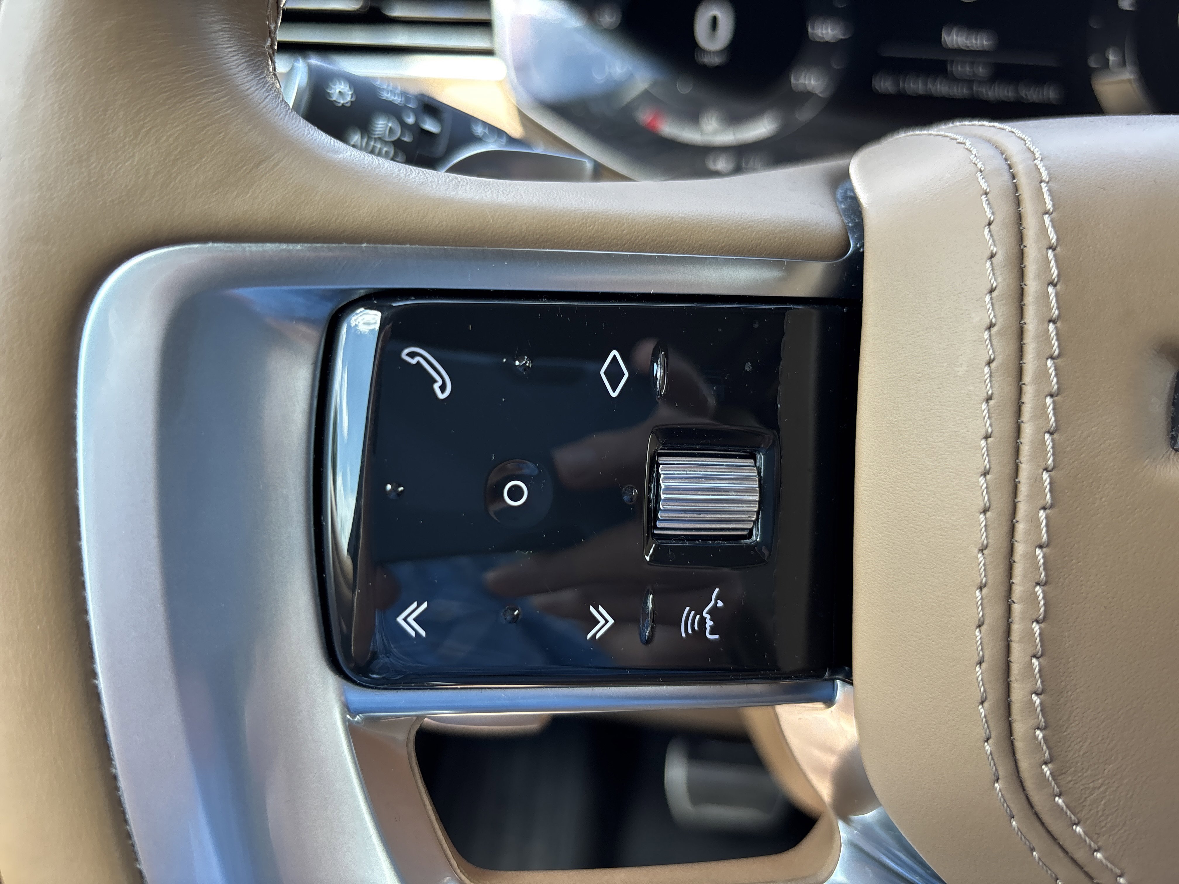 Used 2023 Portofino Blue Metallic Land Rover P400 SE AWD image 33
