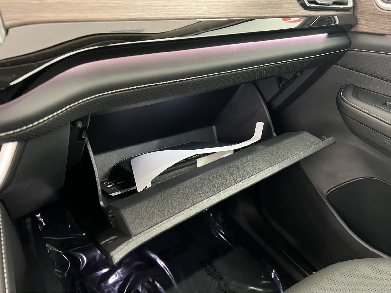 2026 Volkswagen Atlas SEL Premium R-Line - Photo 22