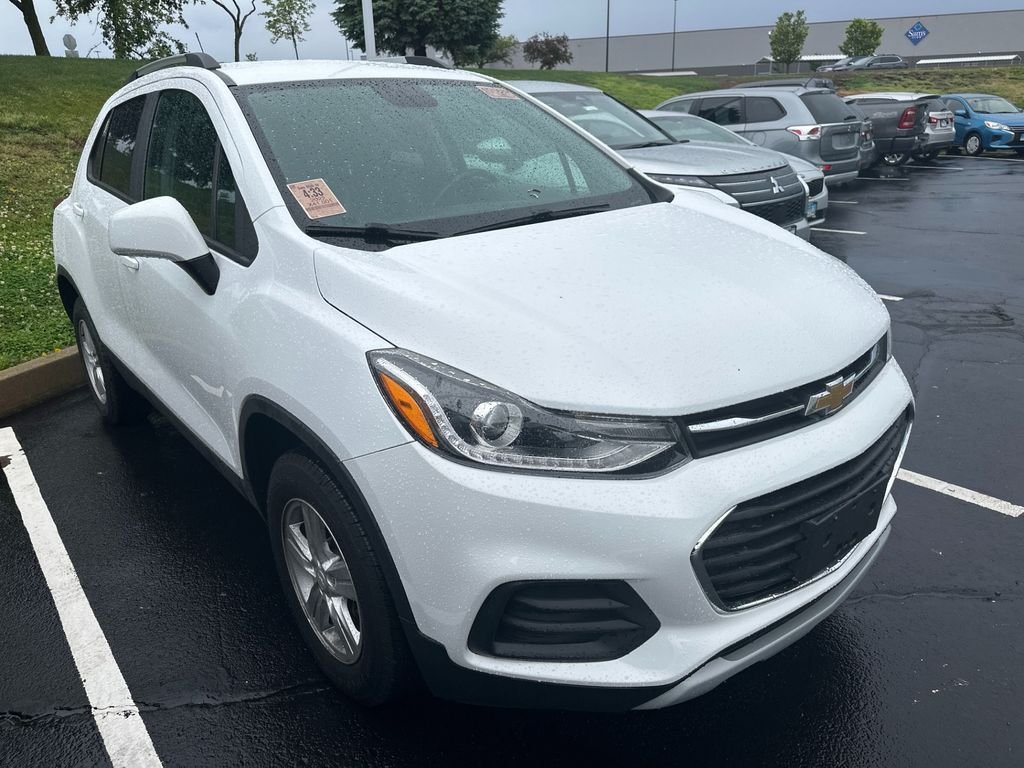2022 Chevrolet Trax LT AWD's photo