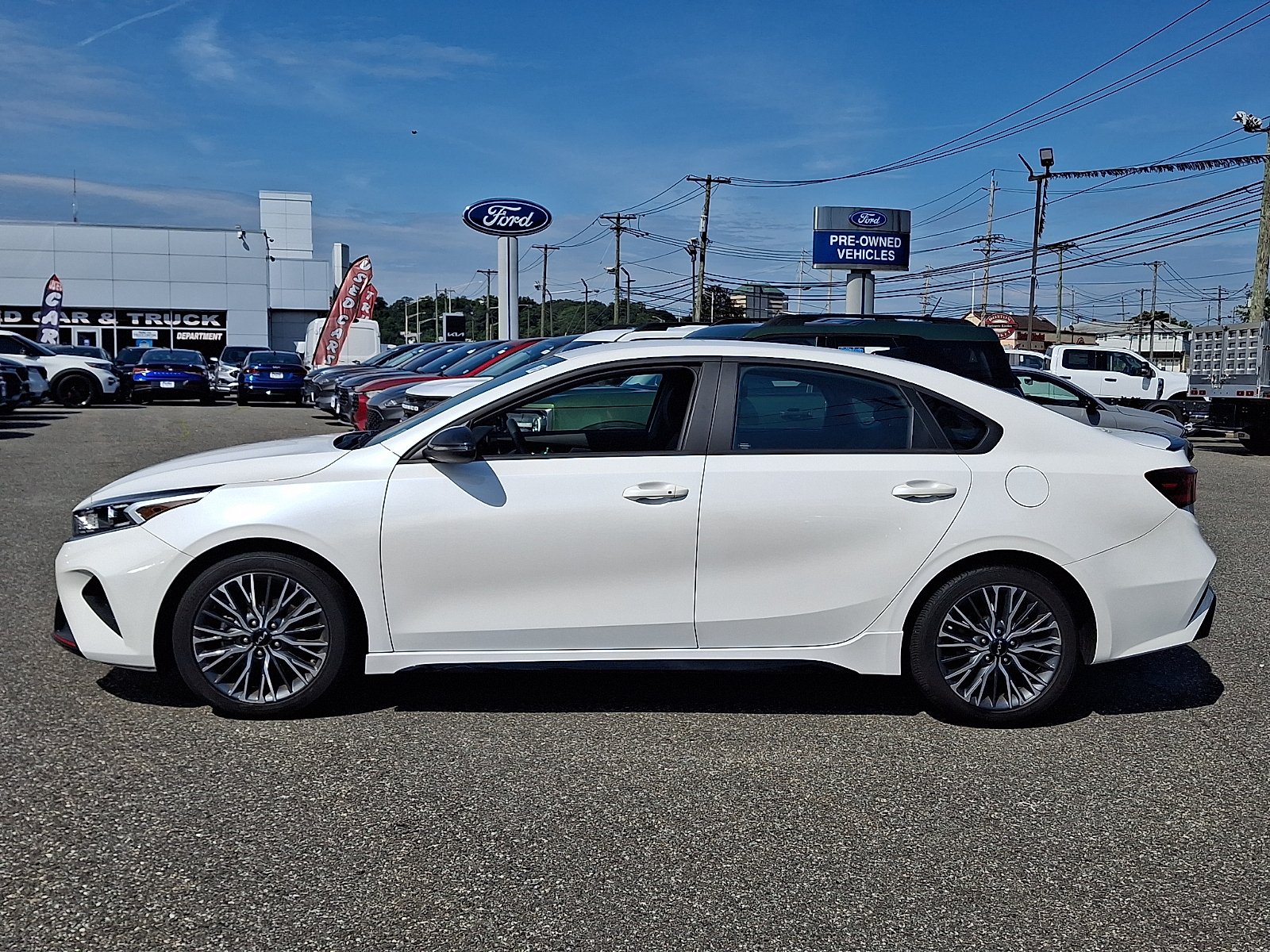 Used 2023 Snow White Pearl - SWP Kia GT-Line image 7