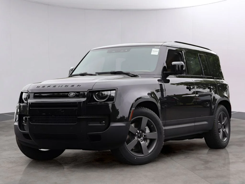 2026 Land Rover Defender 110 S P300's photo