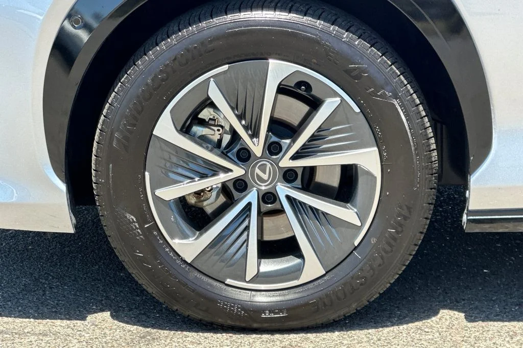 Used 2023 Silver Lexus 450e Premium image 32