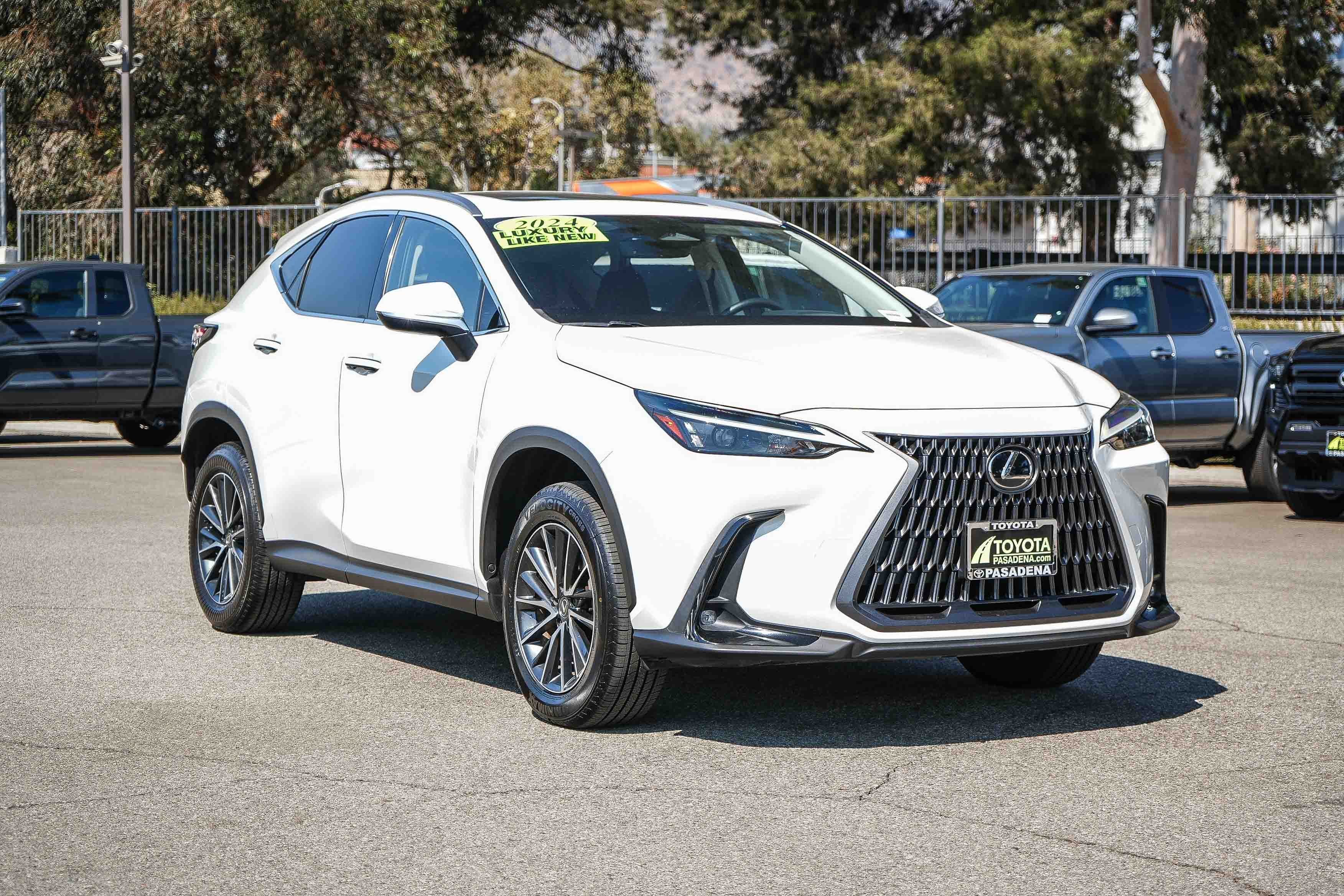 Used 2024 EMINENT WHITE PEA Lexus NX 350 image 3