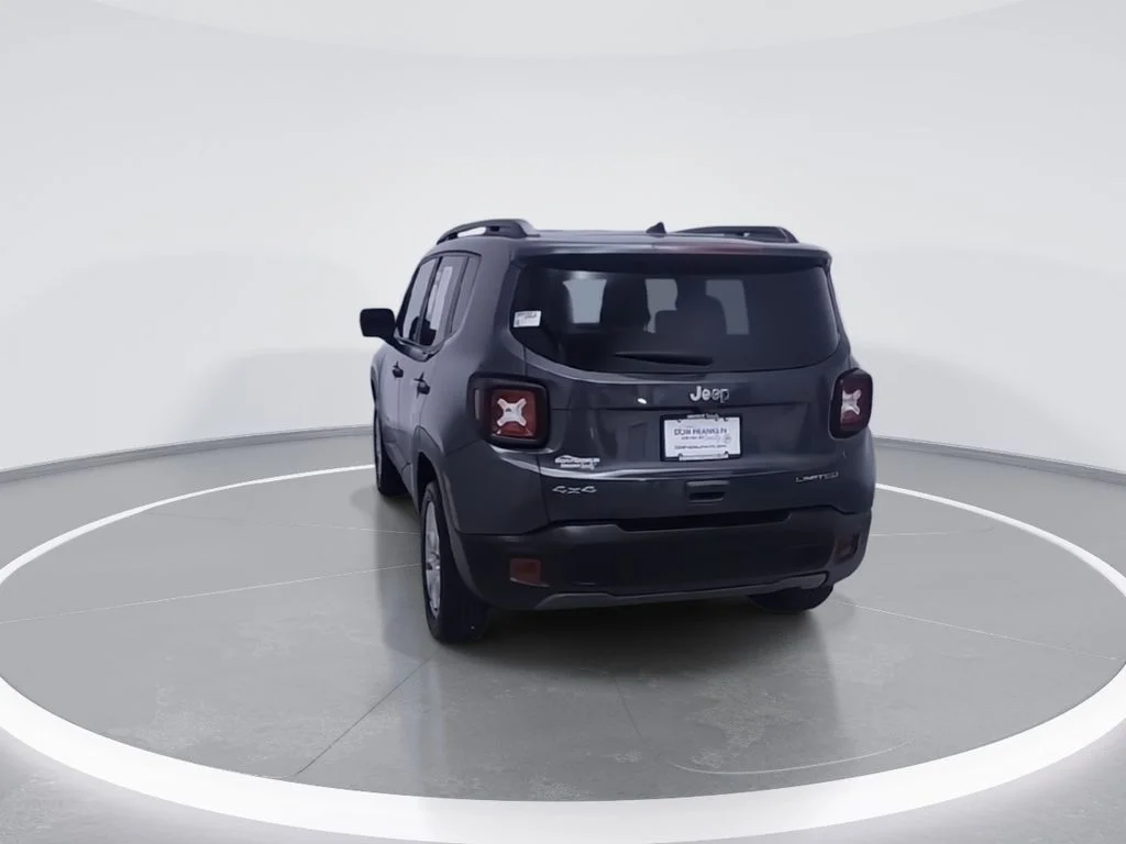 Used 2023 Gray Jeep Limited image 8