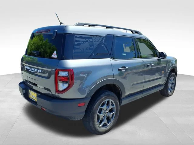 Used 2022 Gray Ford Badlands image 11