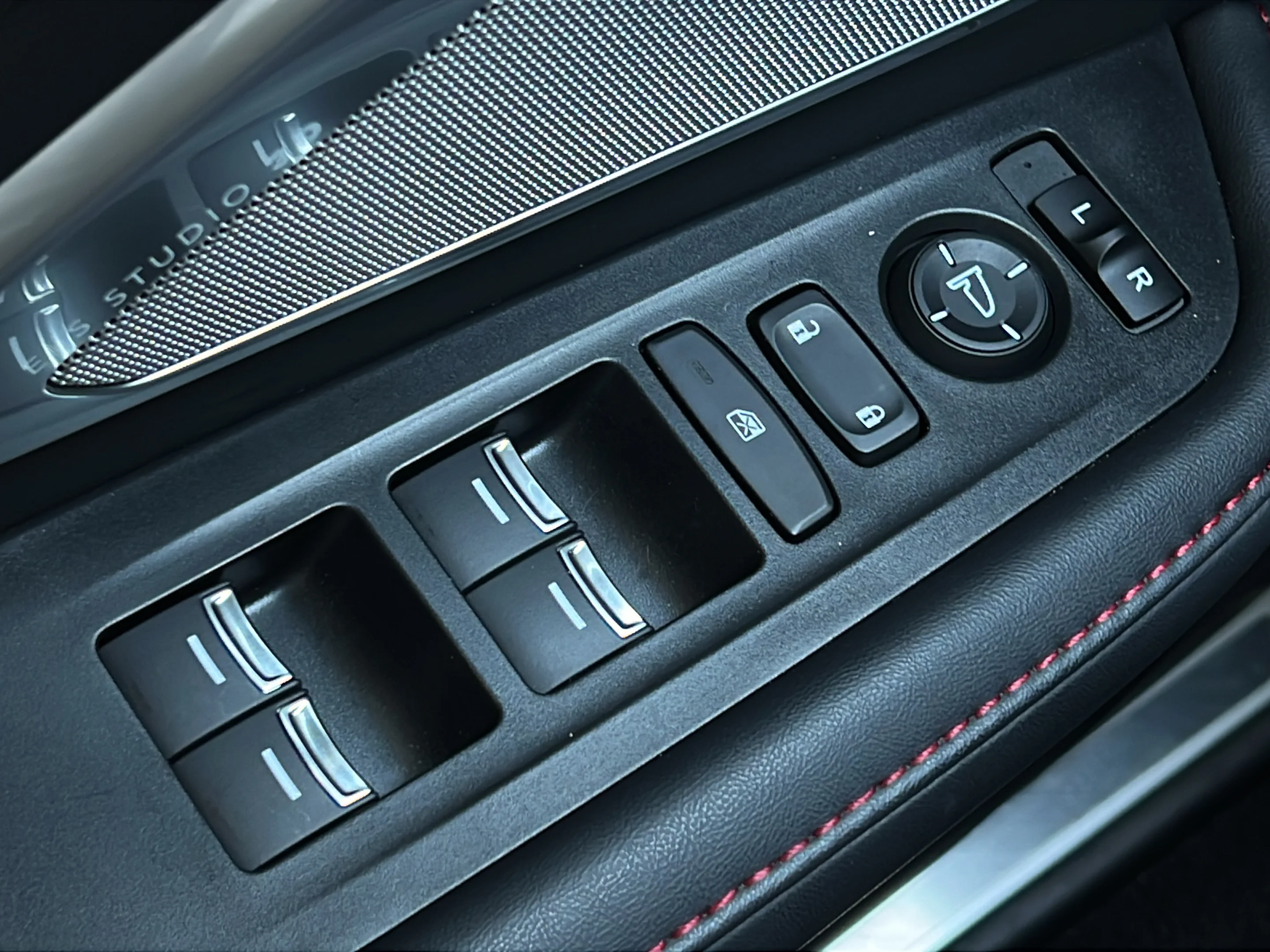 Used 2025 Urban Gray Pearl Acura w/A-Spec Package image 19