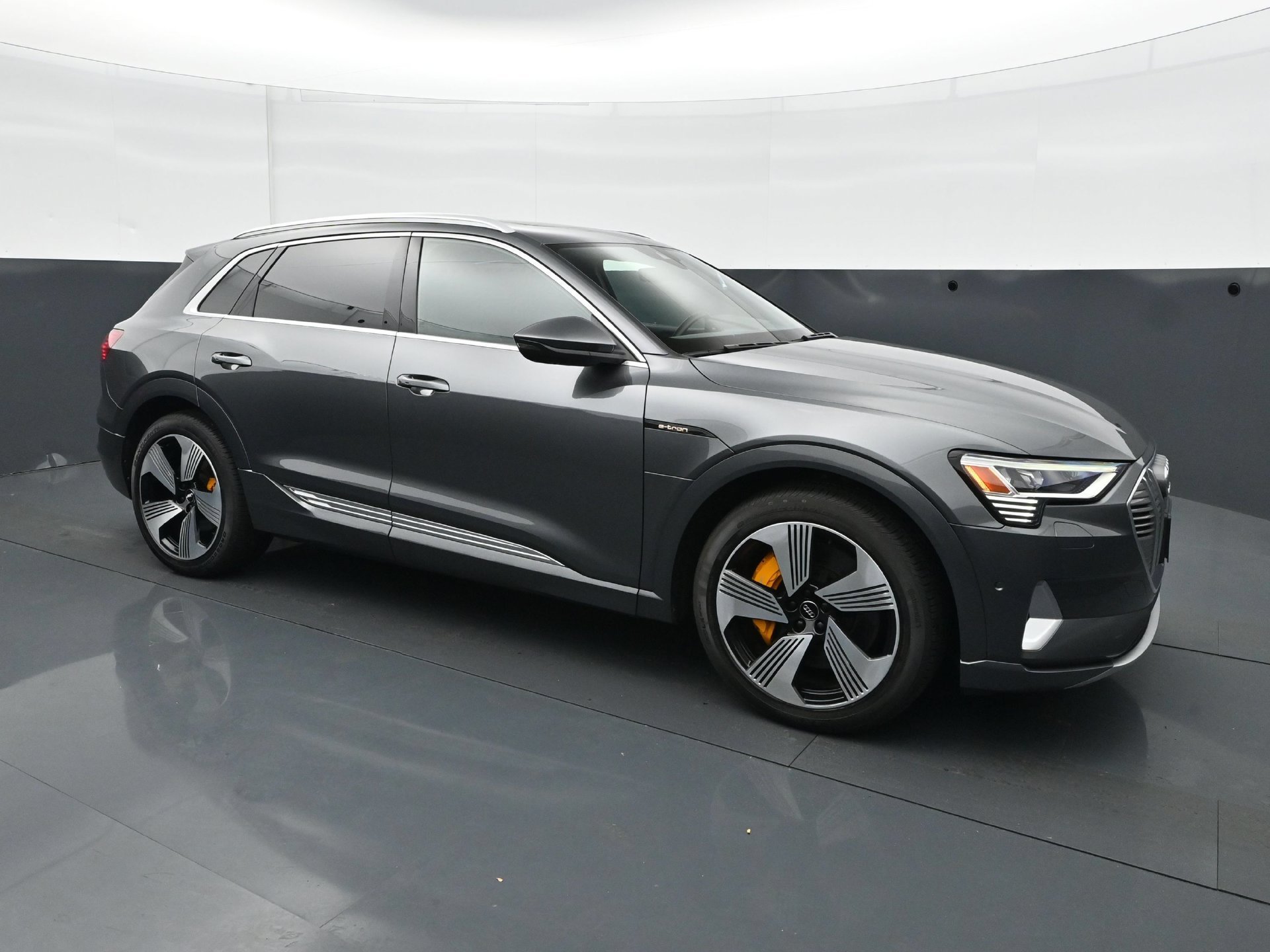 Used 2019 Daytona Gray Pearl Audi Prestige image 11