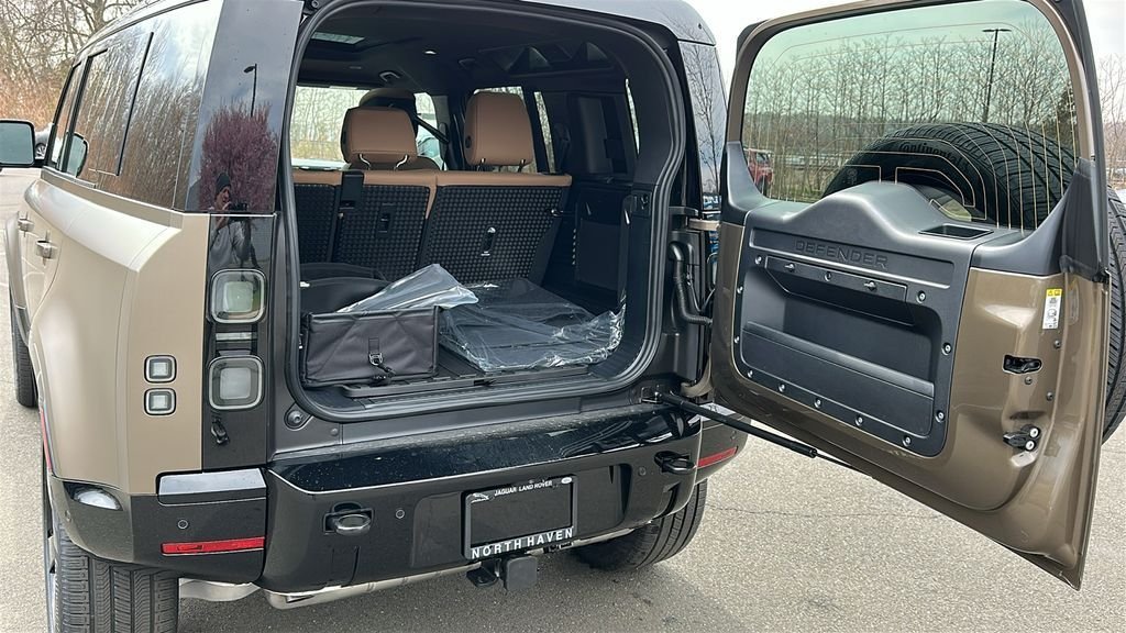 New 2026 Gondwana Stone LAND ROVER X-Dynamic SE image 23