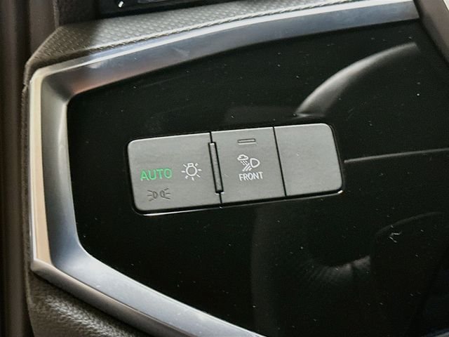Used 2025 White Audi Premium Plus image 10