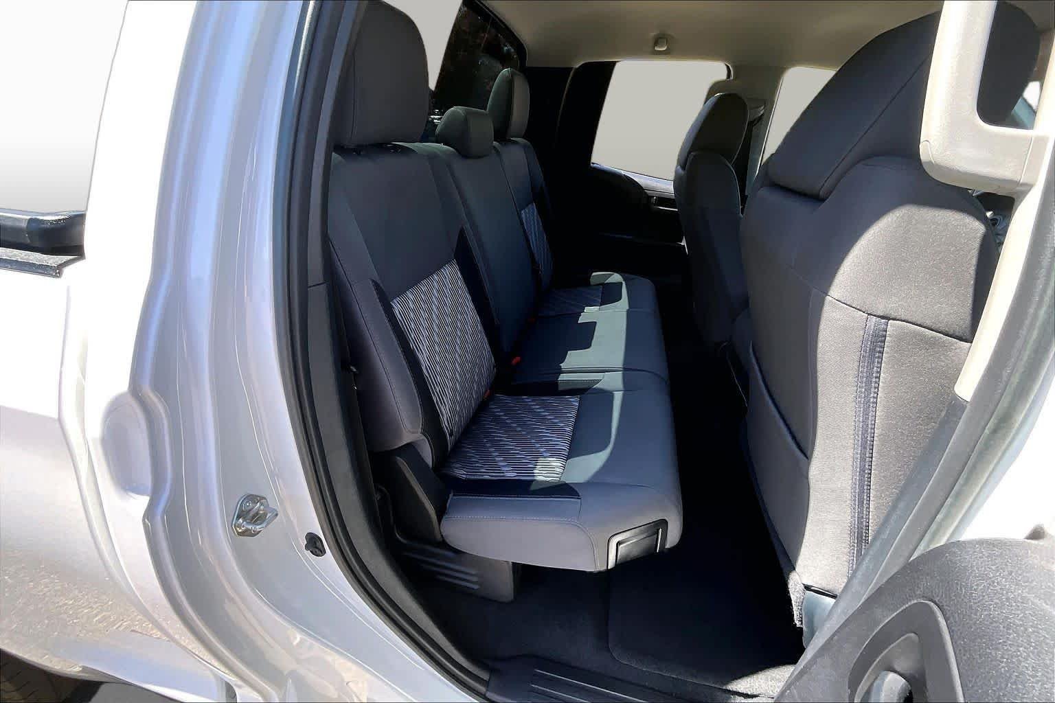Used 2018 Super White Toyota SR image 19