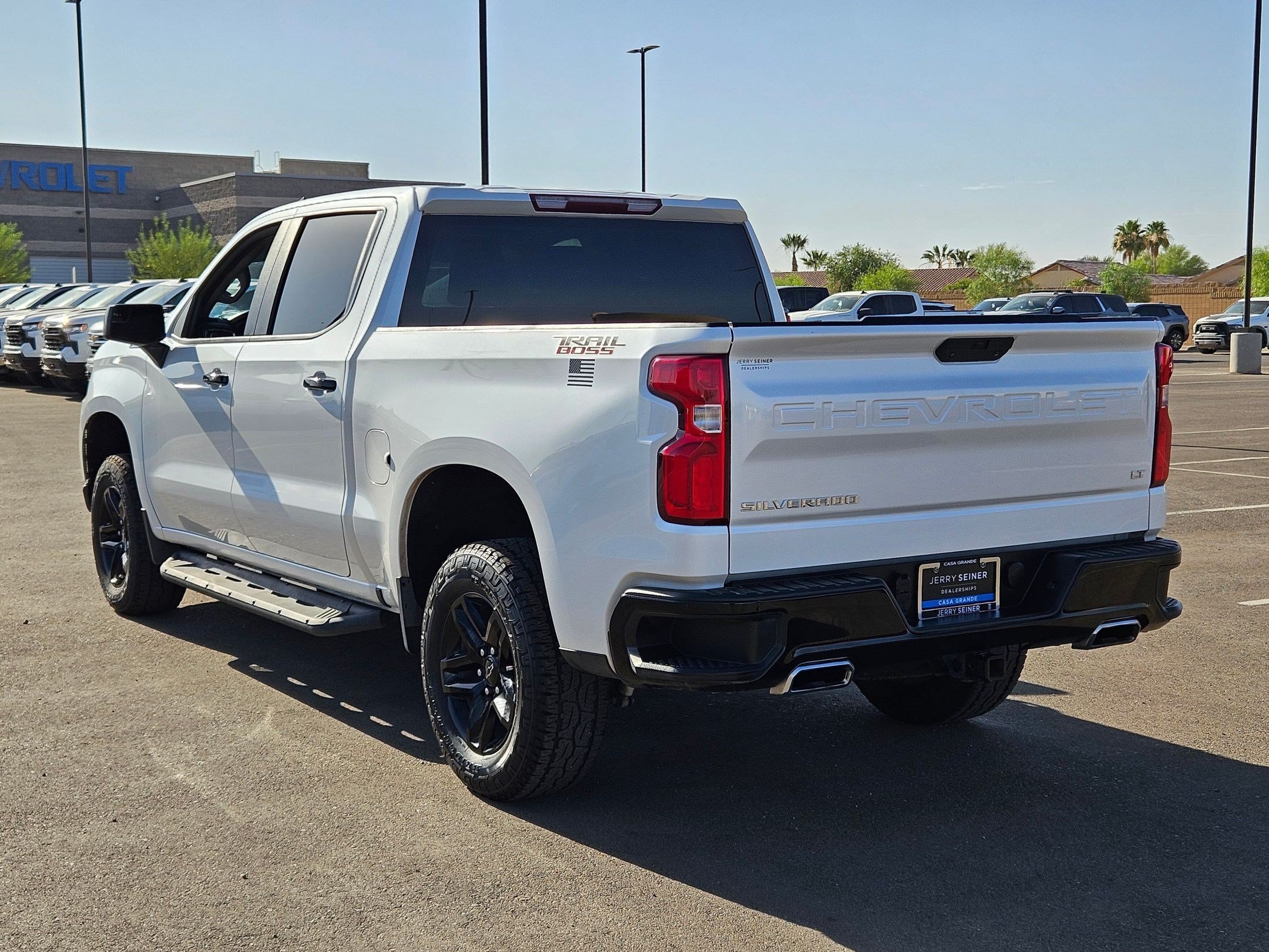 Certified Used 2021 IRIDESCENT PEARL TRICOAT Chevrolet LT Trail Boss image 3