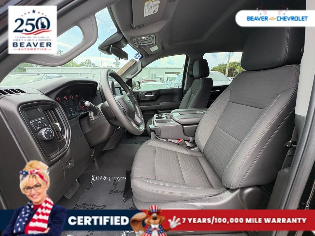 Used 2023 Black Chevrolet Custom image 13