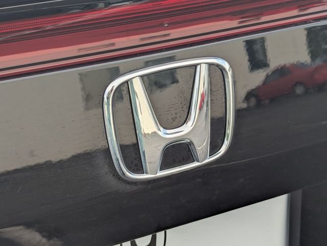 Certified Used 2024 Crystal Black Pearl Honda LX image 25