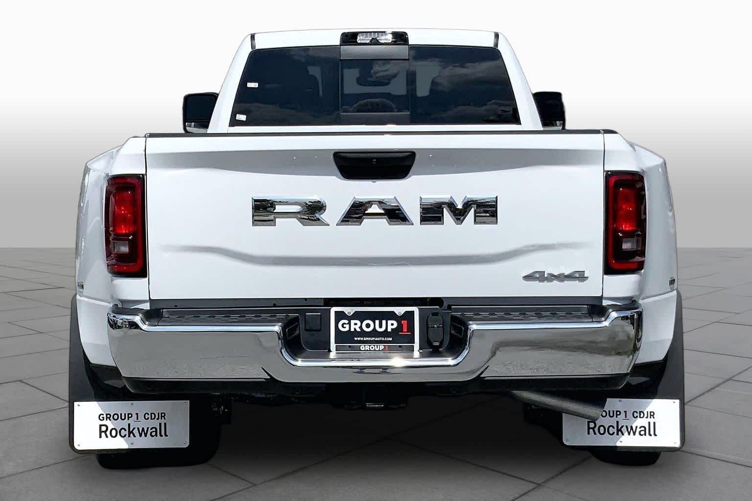 New 2026 Bright White Clear-Coat Exterior Paint RAM Tradesman image 4