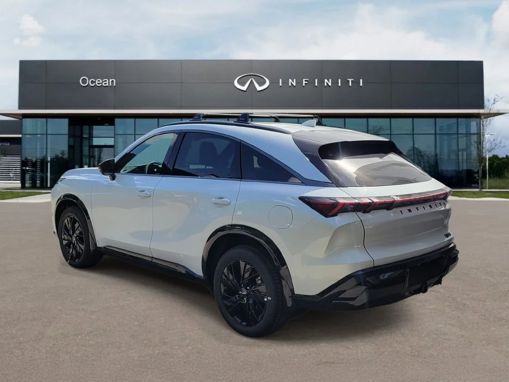 New 2027 White INFINITI SPORT image 4