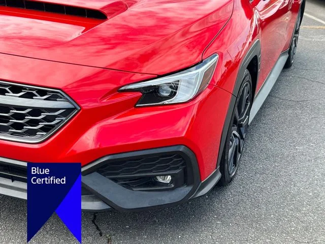 Used 2022 Red Subaru Limited image 9