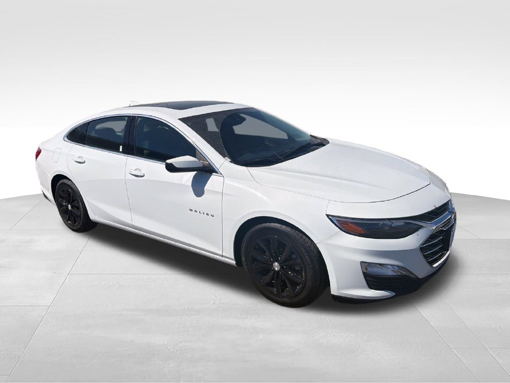 Used 2024 White Chevrolet LT image 7