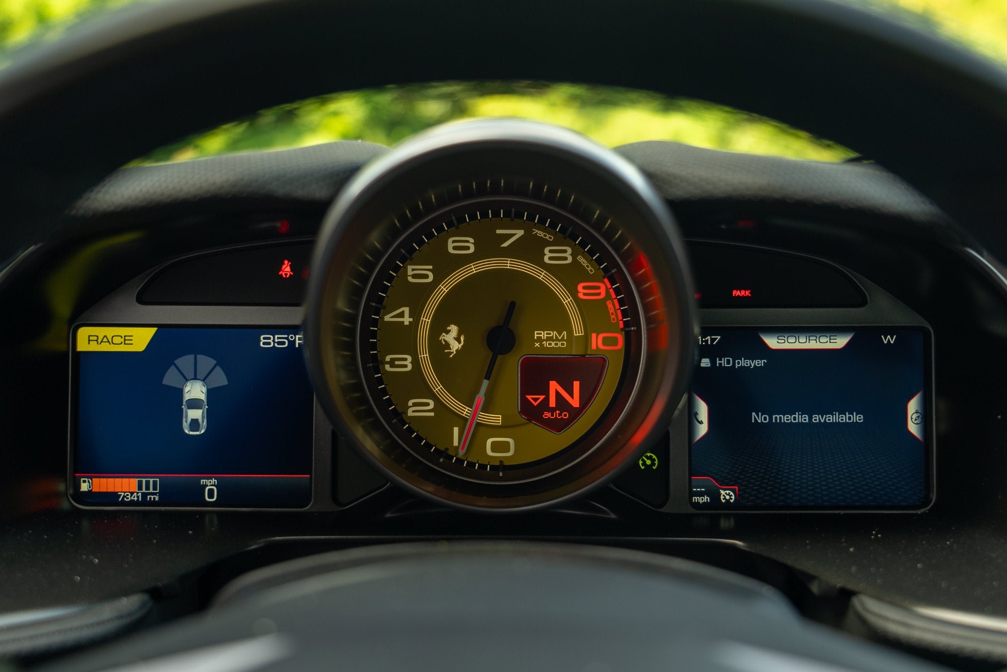 Certified Used 2020 Grigio Titanio Metall Ferrari  image 39