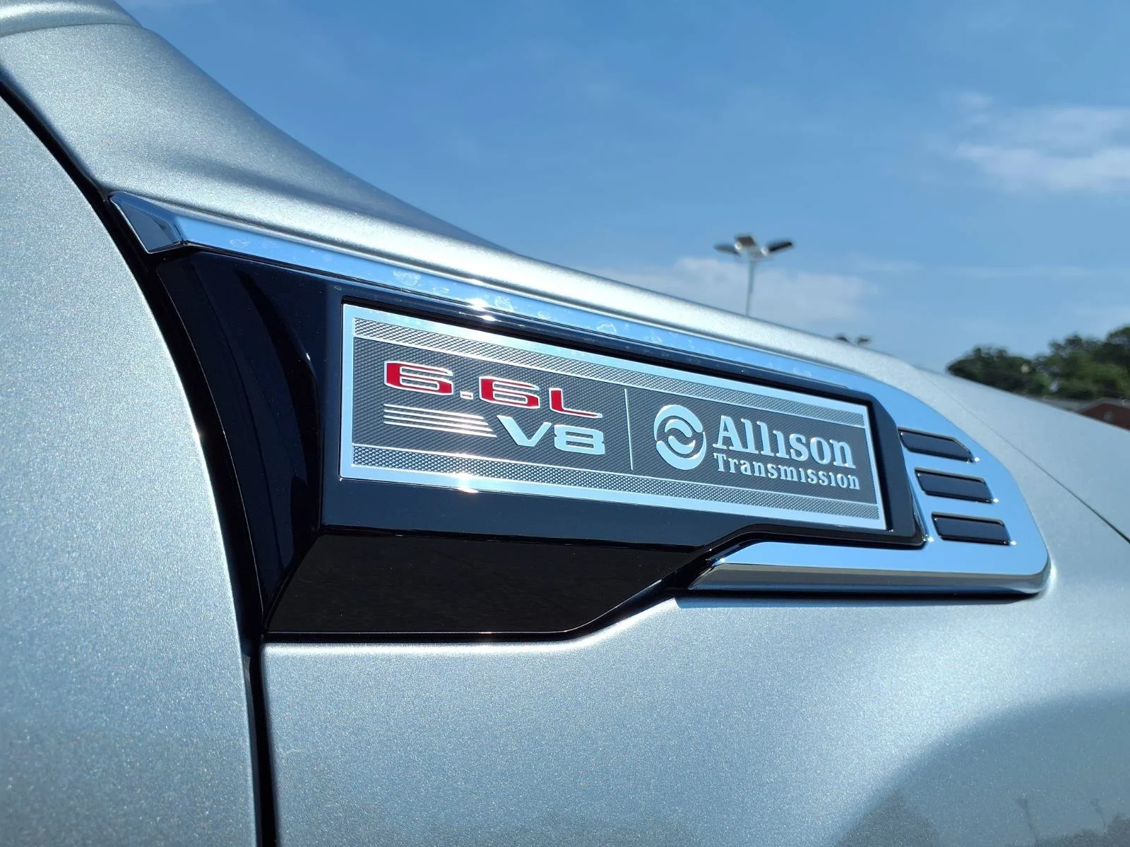 New 2026 Sterling Metallic GMC SLT image 2