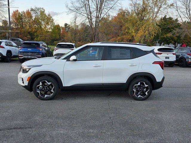 New 2026 White Kia S image 4