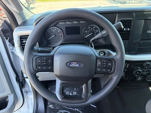 New 2027 Oxford White Ford F-350® XL image 26