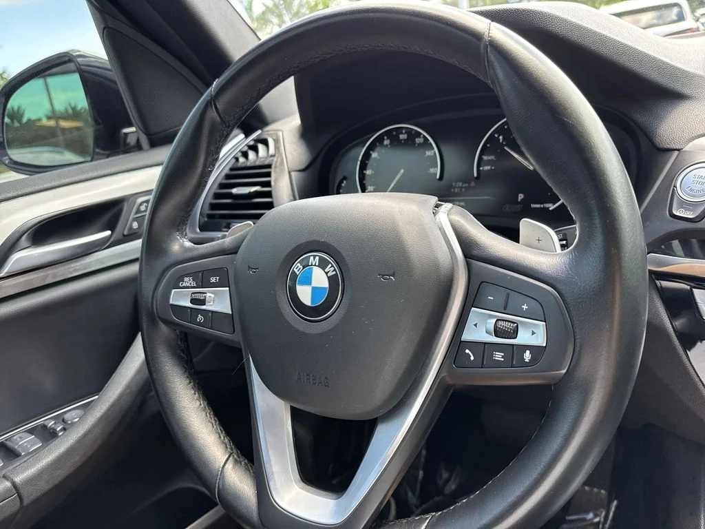Used 2021 Alpine White BMW sDrive30i image 55