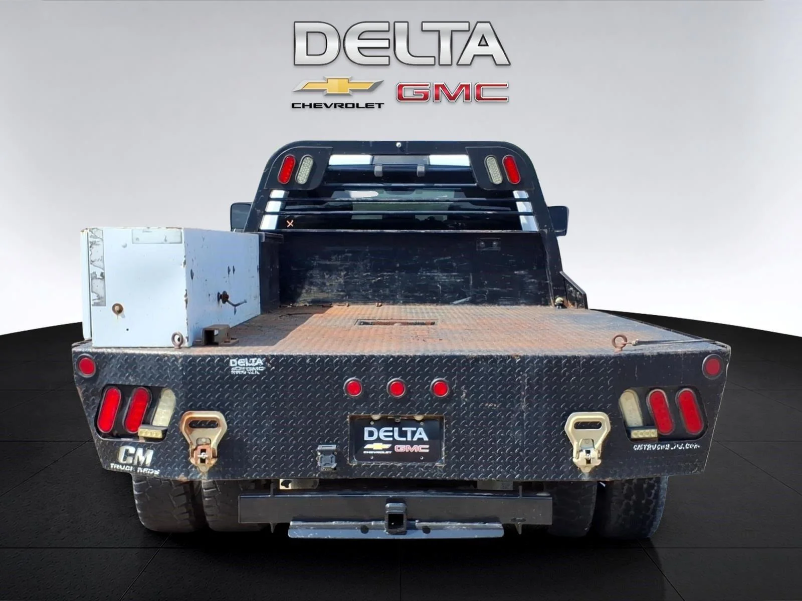 Used 2016 Bright White Clearcoat Ram SLT image 4
