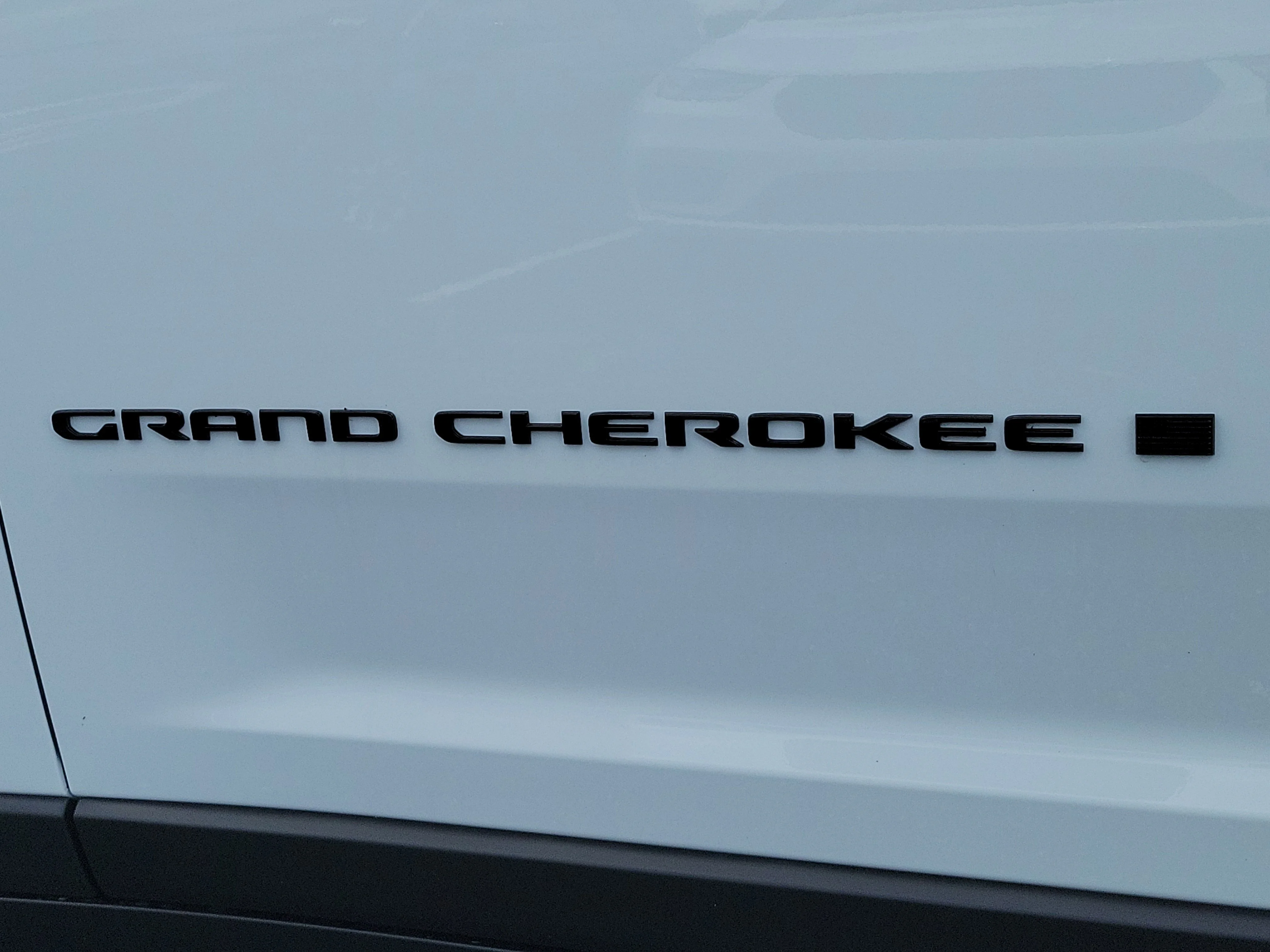 New 2026  Jeep Laredo Altitude image 7