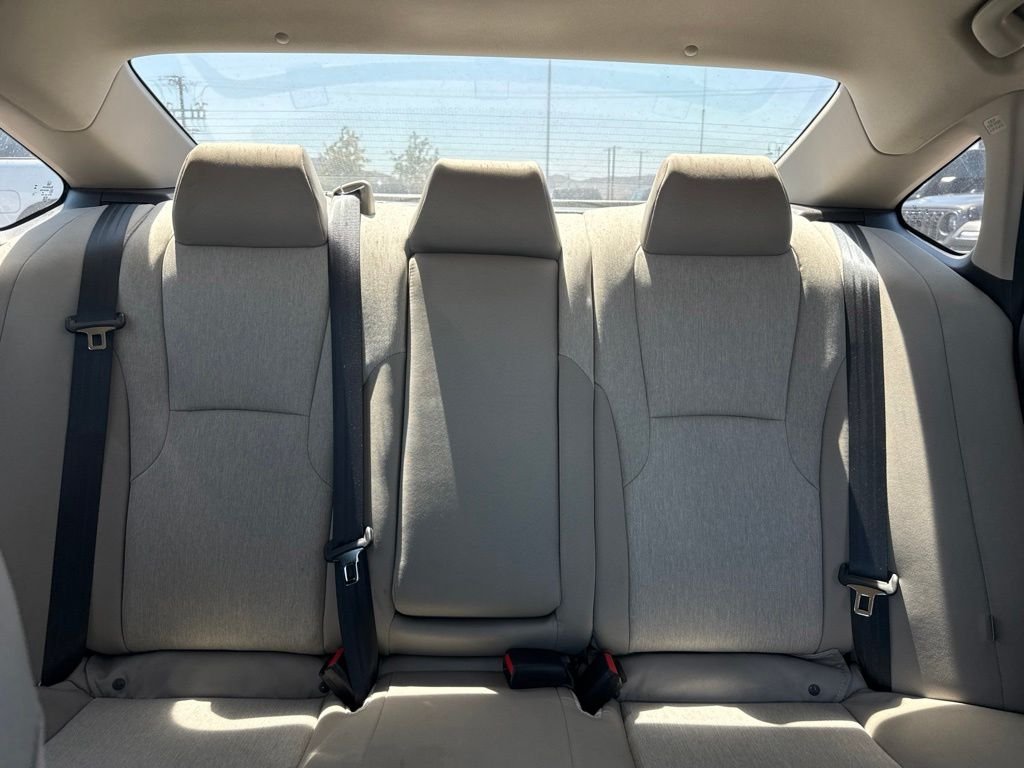 Used 2024  Honda EX image 17