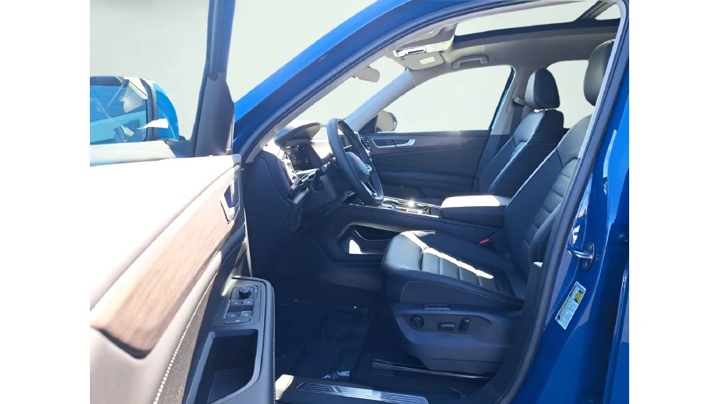New 2026 Blue Volkswagen SEL image 10
