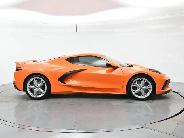 Used 2023 AMPLIFY ORANGE TINTCOAT Chevrolet 3LT image 8
