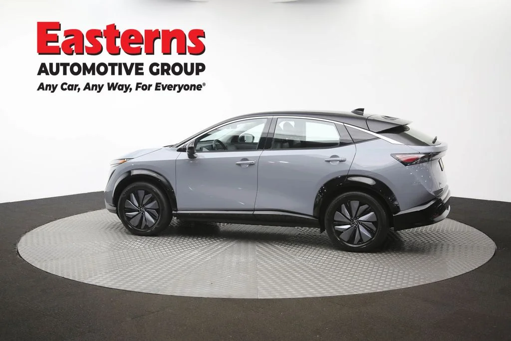Used 2023 Gray Nissan ENGAGE image 61