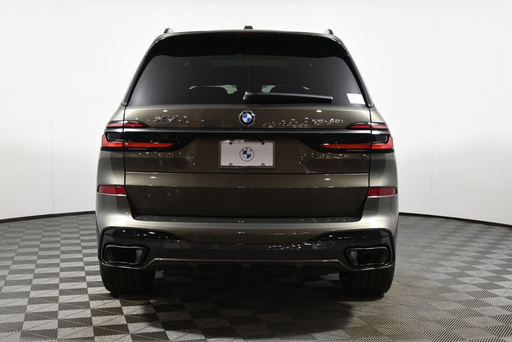 New 2027 Green Metallic BMW xDrive40i image 6
