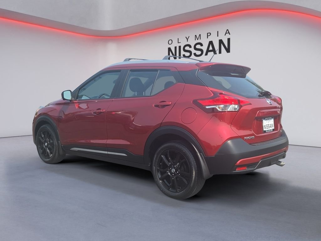 Used 2019 Red Nissan SR image 4