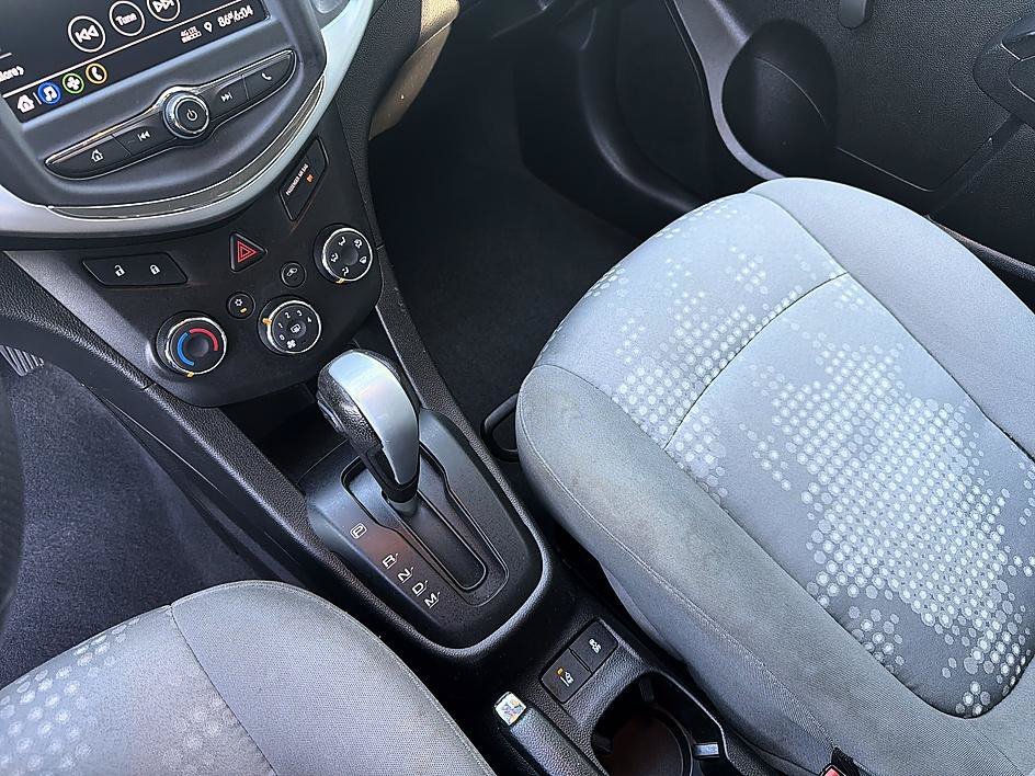Used 2020 Nightfall Gray Metallic Chevrolet LT image 16