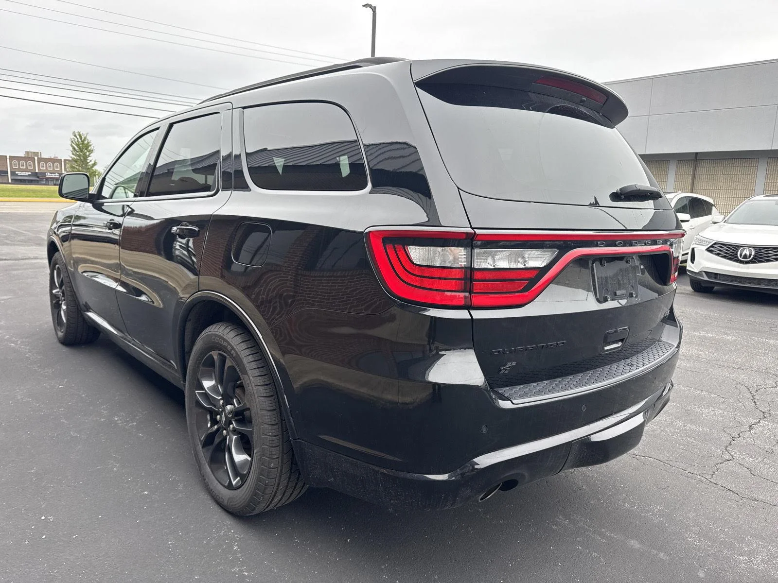 Used 2023 DB Black Clearcoat Dodge R/T Plus image 5
