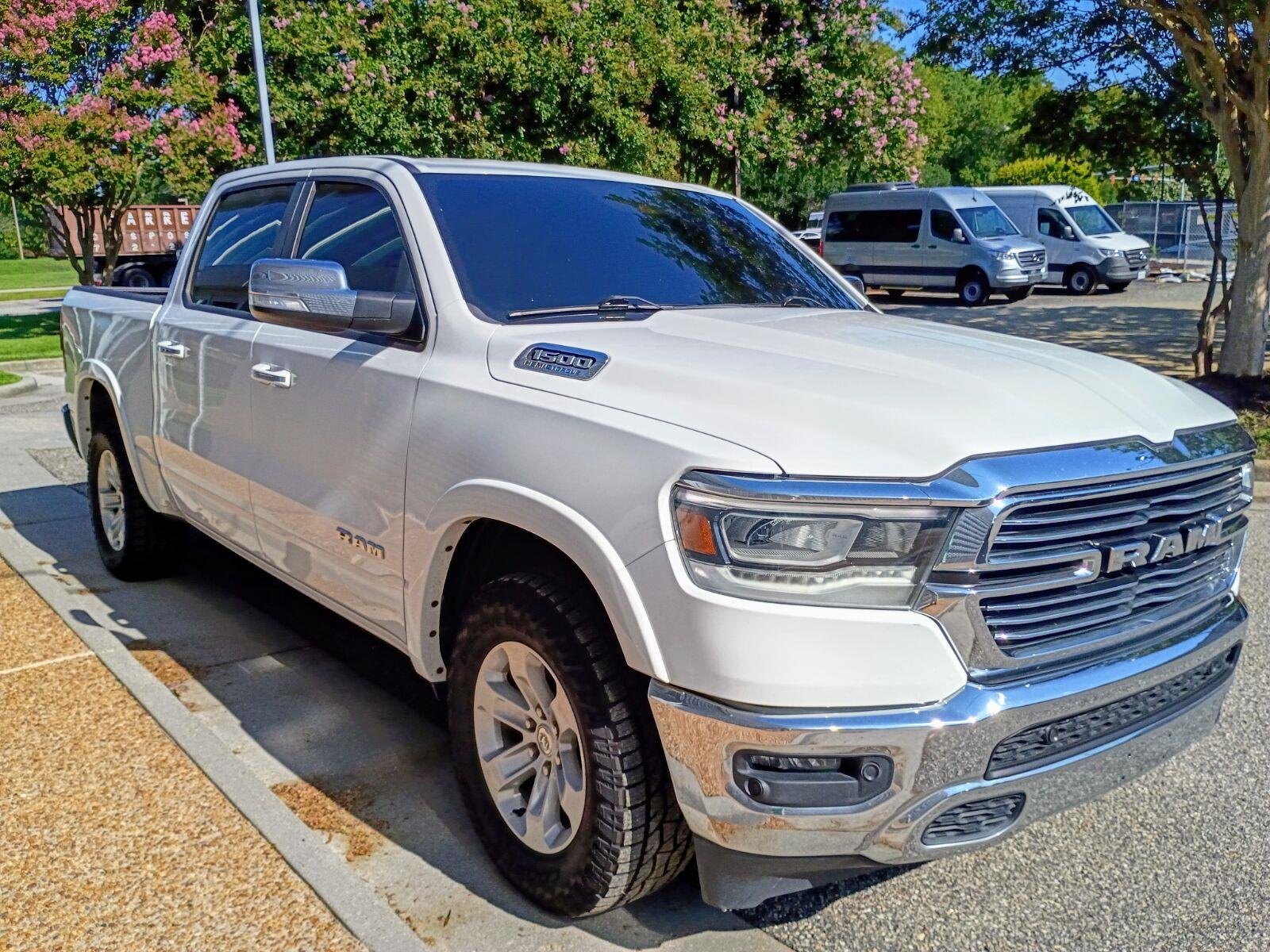 Used 2022 Bright White Clearcoat Ram Laramie image 3