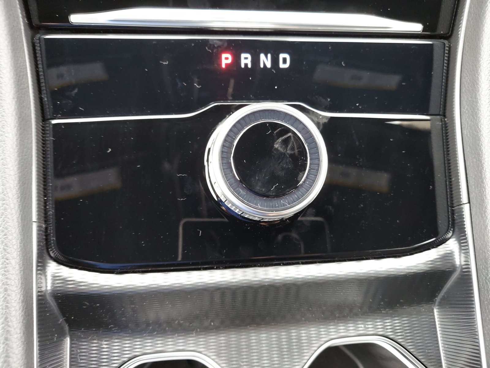 New 2026 Diamond Black Crystal Pearlcoat Jeep Laredo image 21