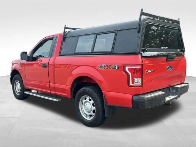 Used 2017 Red Ford XL image 3