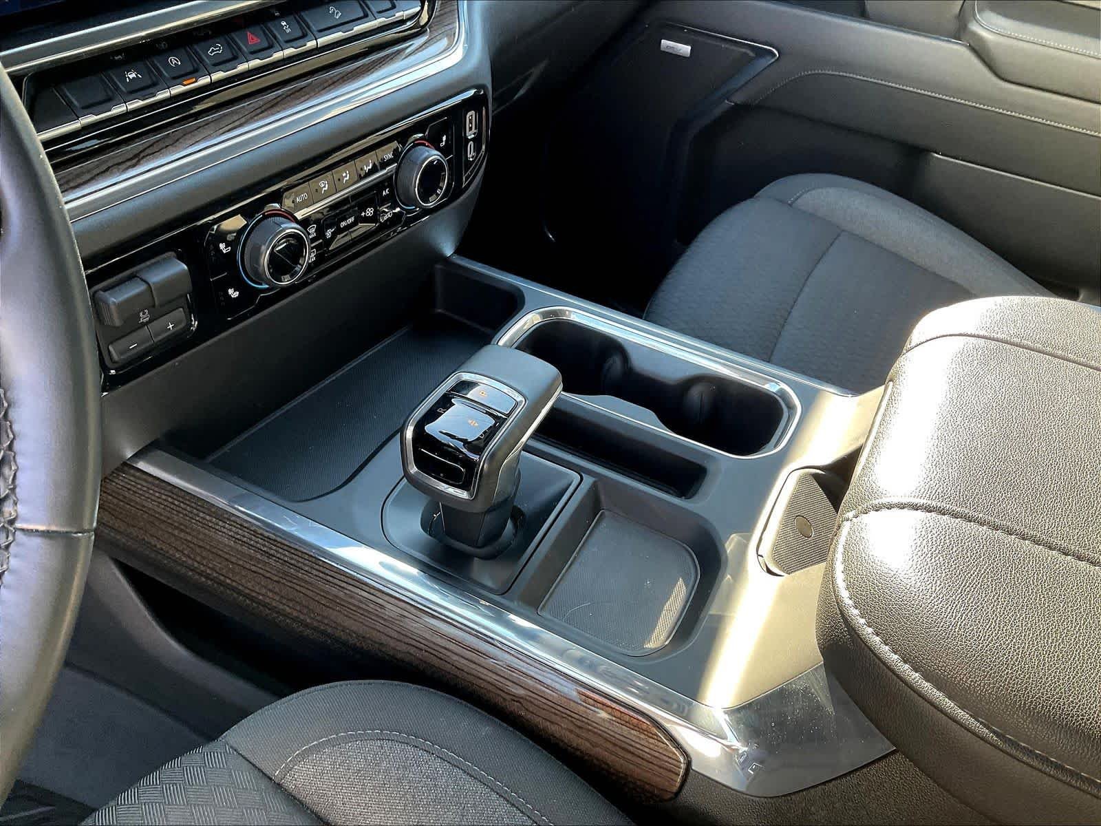 2024 Chevrolet Silverado 1500 RST - Photo 21