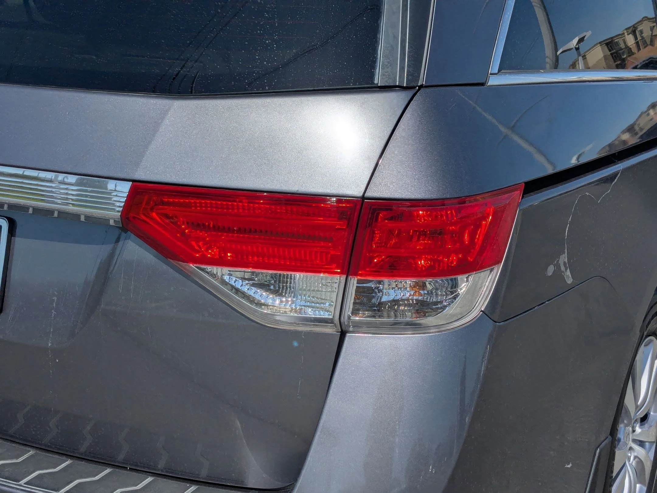 Used 2015 Modern Steel Metallic Honda EX-L image 11