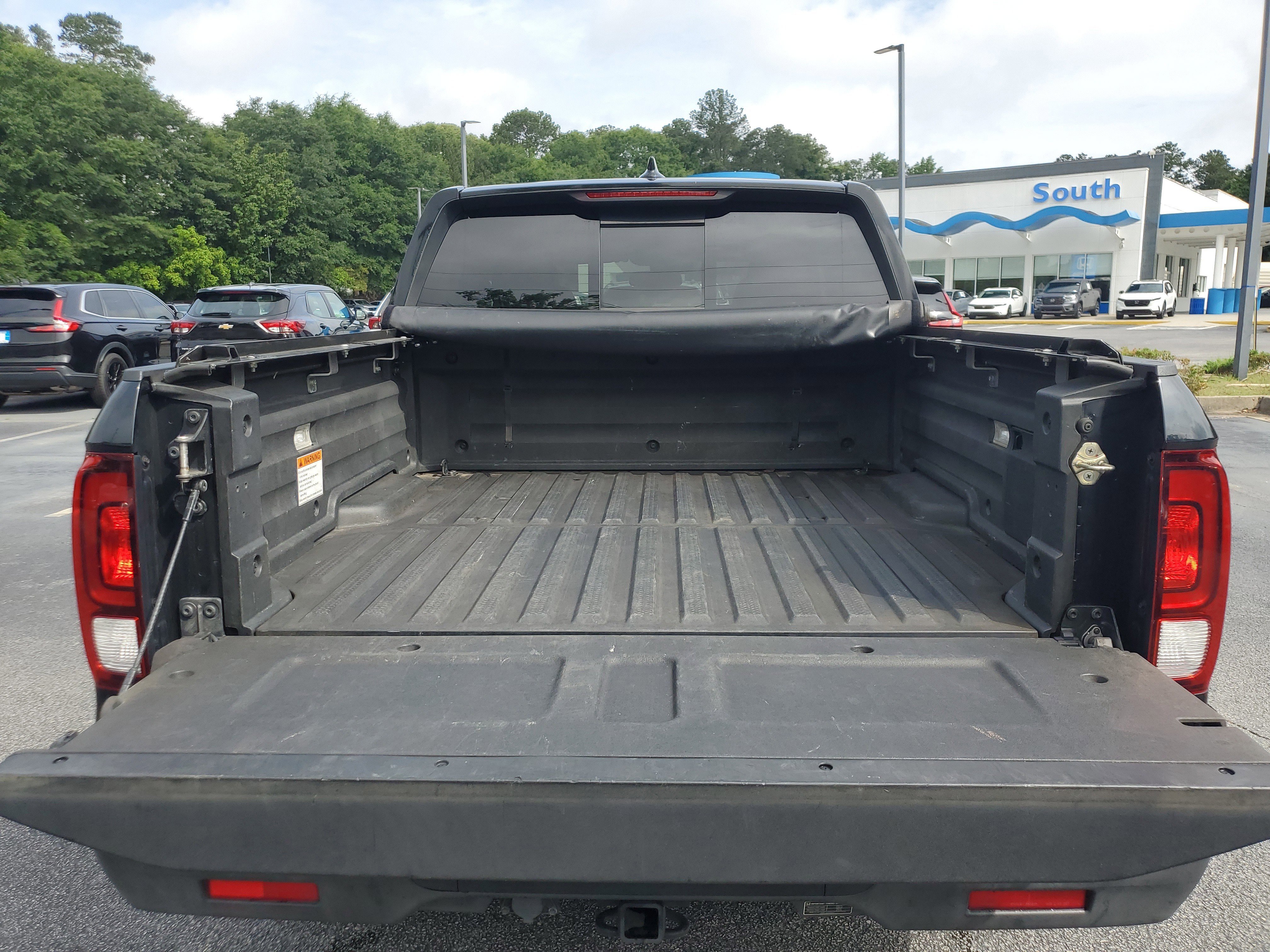 Used 2019 Crystal Black Pearl Honda Black Edition image 7