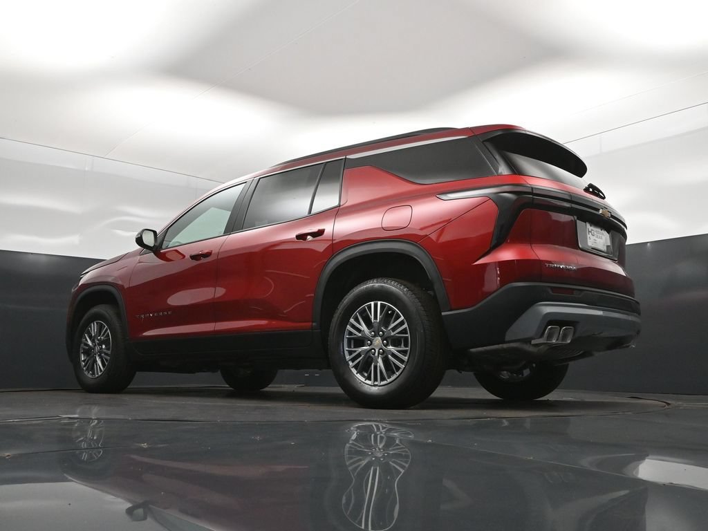 2027 Chevrolet Traverse LT - Photo 40